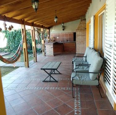 Casa de jerarquía a 7km de Potrero de Los Funes.
