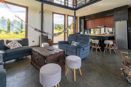 Ladera Loft with Views