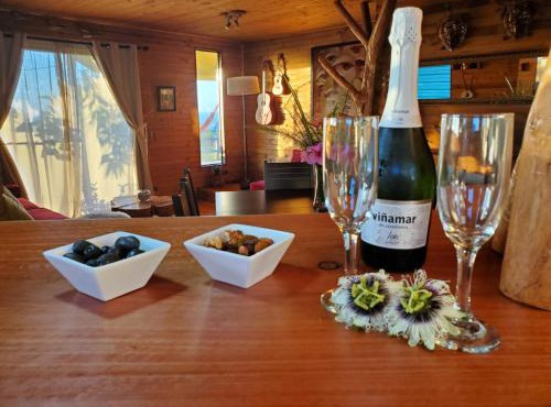 Maori Tea Rapa Nui con Vista del Mar - Stunning Maori Villa on Easter Island with Ocean View