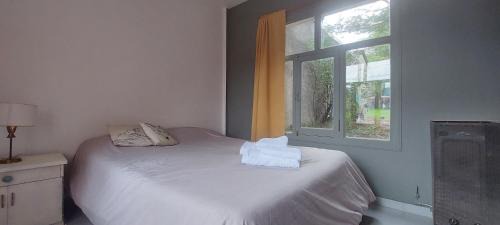 HABITACIÓN EN CASA DE FAMILIA CERCA DE LA LAGUNA ROOM NEXT TO THe LAGOON
