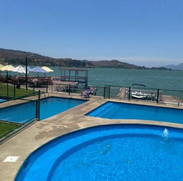 Cabañas La Puntilla Lago Rapel