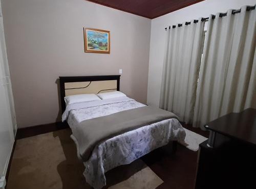 Casa Avelar Campos do Jordão in Campos do Jordão
