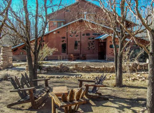 EcoMalargüe Posada & Hostel