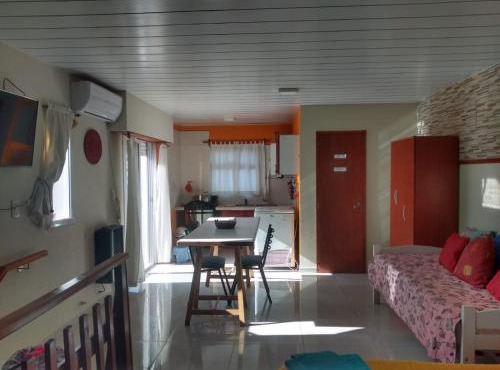 Hermoso loft con balcón y terraza in Olavarría