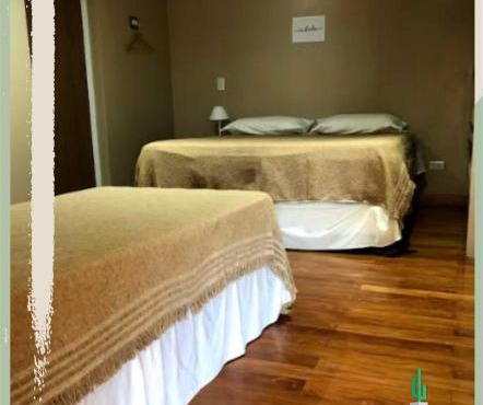 Caminos Hostal