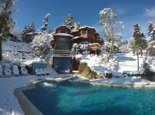 Charming Residences & Suites with Private Spa