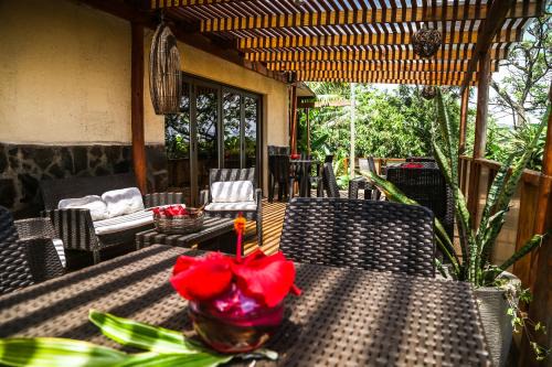 Easter Island Ecolodge 